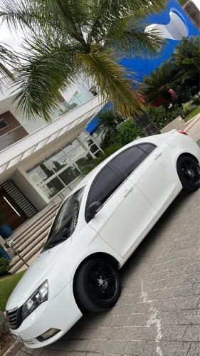 Geely EC7 1.8 16V 130cv 4P Mec. 2014