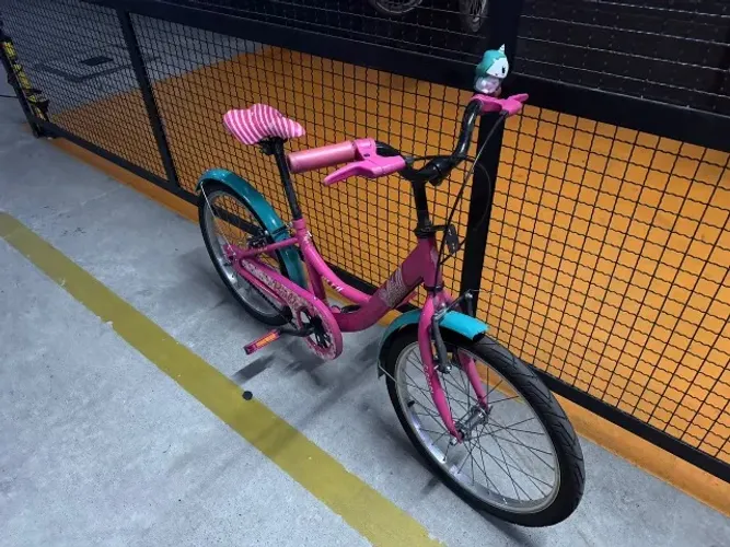 Bicicleta Caloi Barbie - infantil aro20