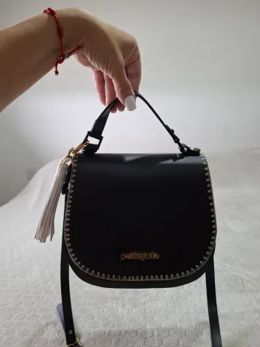 Bolsa PETITE JOLIE cor PRETA semi-nova