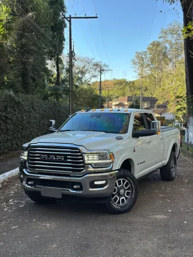 Ram 3500 Limited Longhorn 6.7 TB CD Diesel 2022