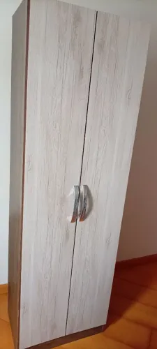 Armário 2 portas - usado