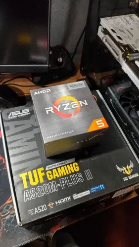 Kit Ryzen 5500x3d placa mãe Asus Tuf Gaming a520