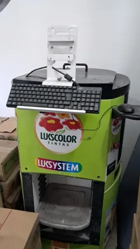 Máquina De Fazer Tinta Santint A3 Dosadora Automática Sistema Tintométrico Imobiliário