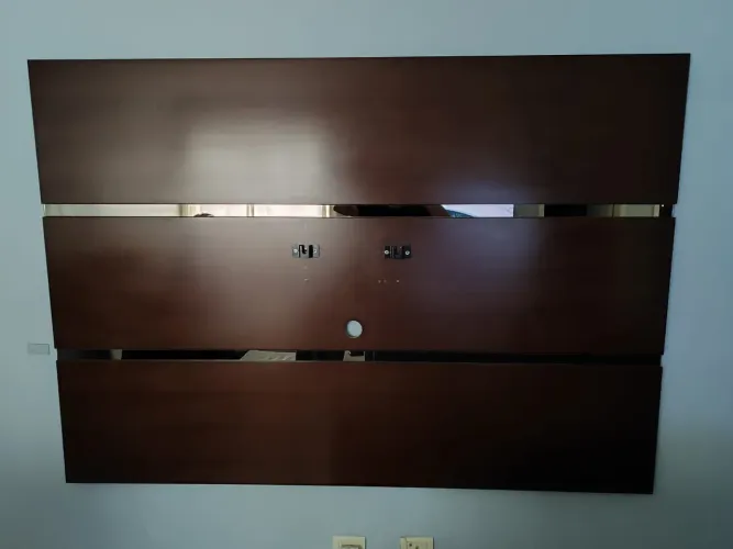 Painel Parede de Madeira
