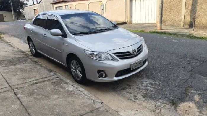 Toyota Corolla XLI 1.8/1.8 Flex 16V Aut. 2012
