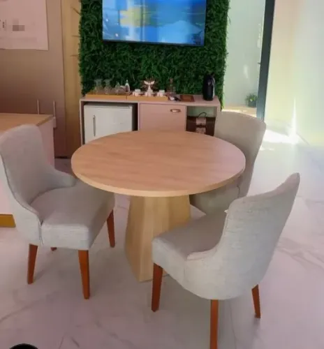 Mesa MDF Planejado sob medida+ 3 Cadeiras madeira maciça sob medida