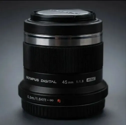 Olympus M.zuiko 45mm F1.8 Micro 4/3