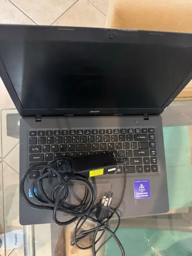 Notebook Acer Aspire One Cloudbook 14