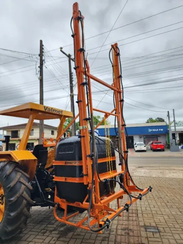 Pulverizador Manual Jacto Condor 600 Litros, 12 m de Barras, 2005, Revisado