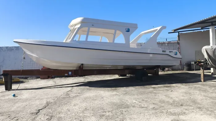Saia na frente no mercado náutico com uma lancha únicade alta competividadet