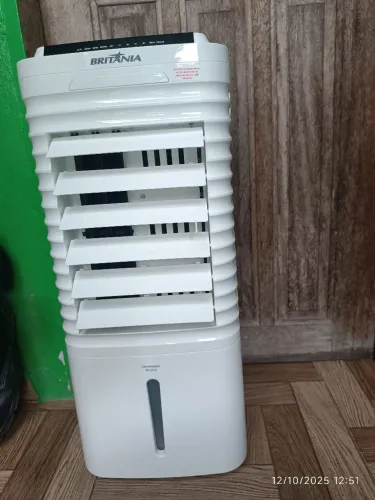 Vendo um Climatizador Britânia bem conservado