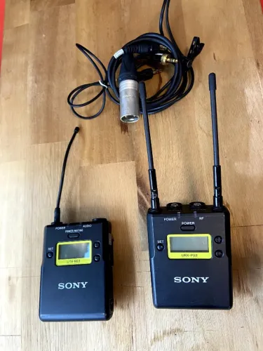 MICROFONE DE LAPELA SEM FIO SONY UWP-D11