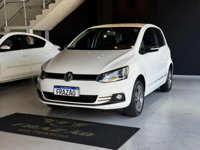 Volkswagen Fox 1.0 MI Total Flex 8V 3P 2021