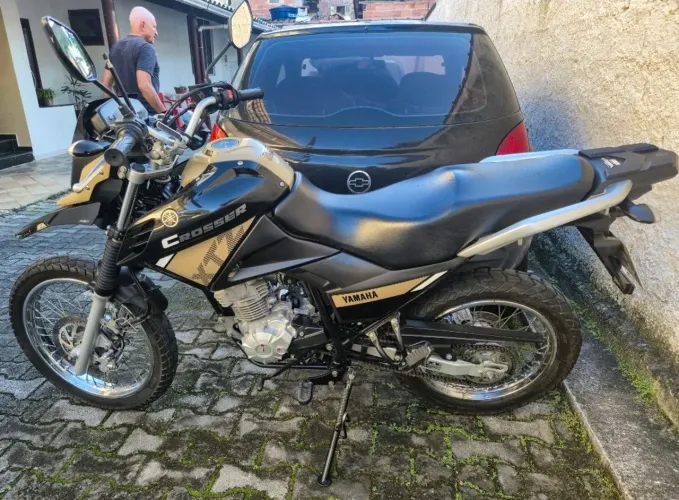 Crosser Z Bege