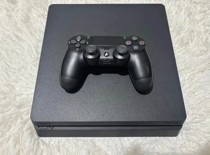 Playstation 4 a venda