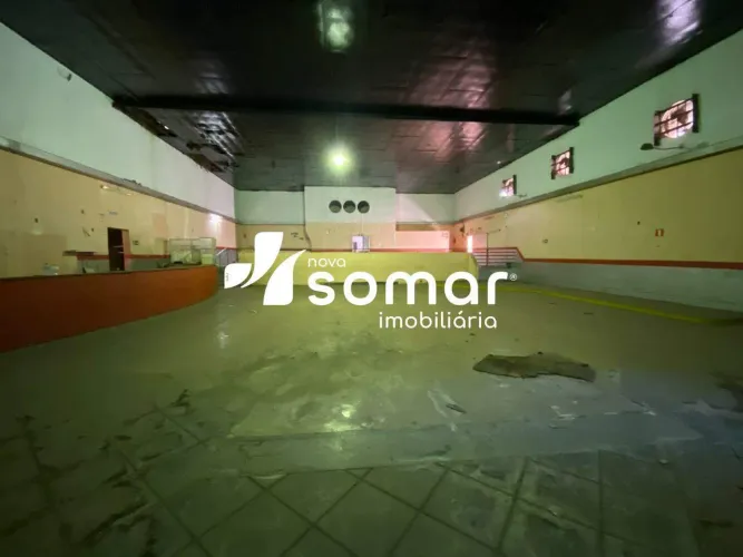 Loja para aluguel, 8 vagas, Centro - Divinopolis/MG