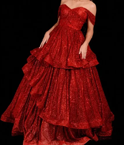 VESTIDO DE 15 ANOS OU FORMATURA DE DIREITO 