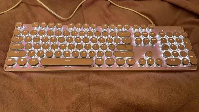 Teclado Mecânico Retrô Rosa com LED 