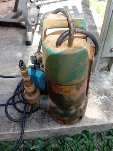 Bomba água Makita