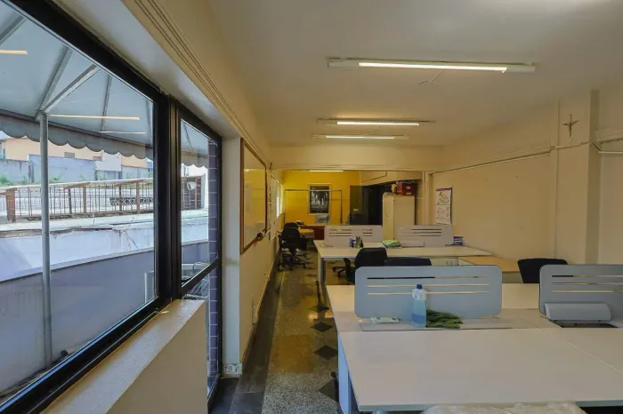 Loja comercial para alugar na Av. Raja Gabaglia!