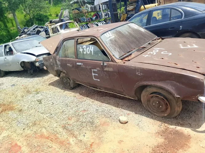 Chevette 1978 - Sucata retirada de peças 