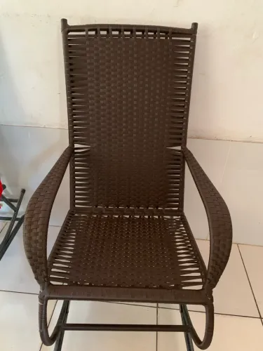 Vendo 2 cadeiras de balanço