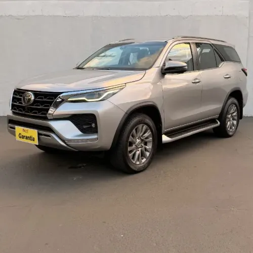 Toyota Hilux SW4 SRX 4X4 2.8 TDI 16V Dies. Aut. 2023
