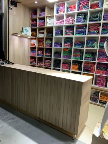 MÓVEIS PARA LOJA 
