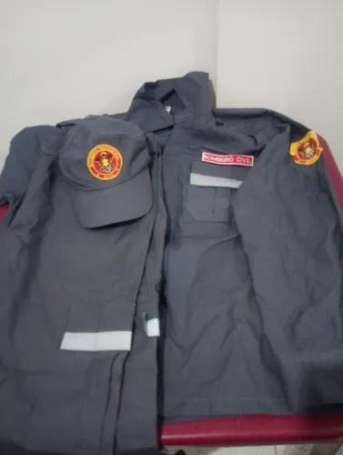 Uniforme de Bombeiro civil