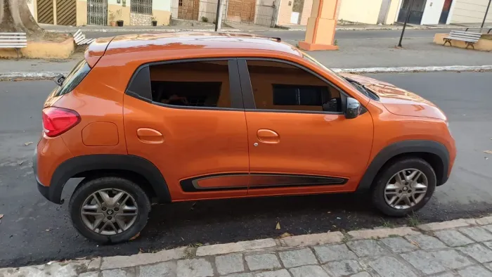 Renault Kwid Intense 1.0 Flex 12V 5P Mec. 2018