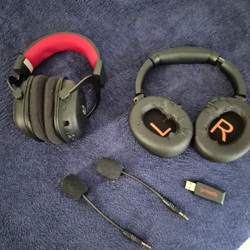 Fone Red Dragon e Qcy