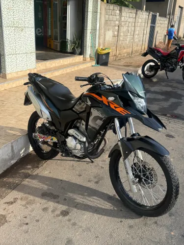 Xre 2021 adventure baixo km abaixo do valor de mercado