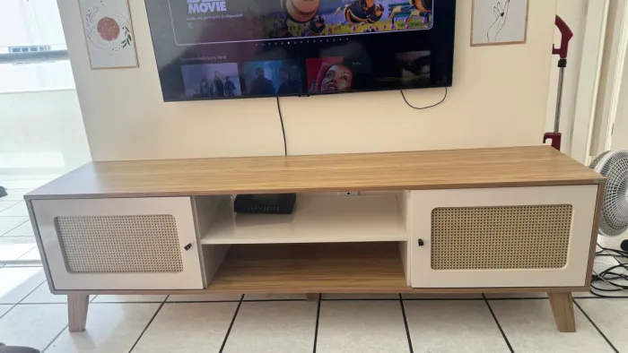 Rack Retrô 180cm para TV até 75" (Excelente Estado)