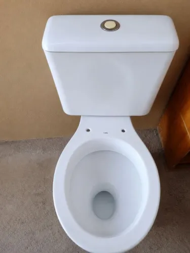 Vaso sanitário com caixa acoplada
