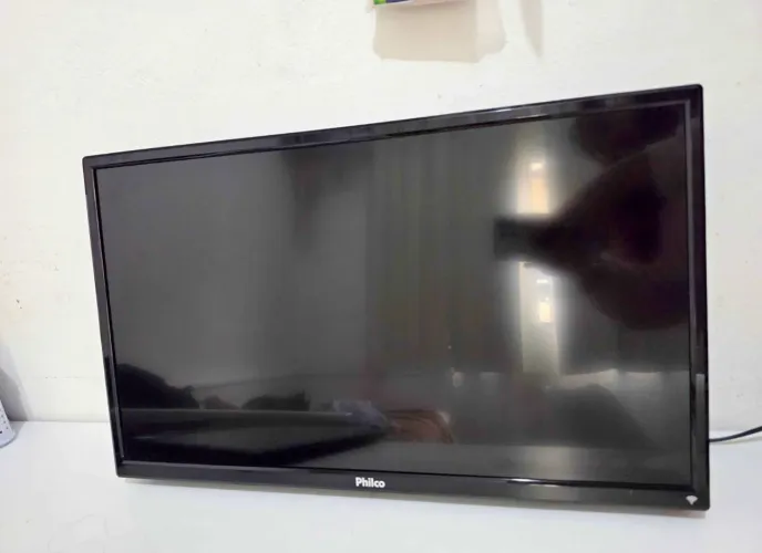 Tv Philco 28 + Tv Box Android mcd 121, homologado pela anatel