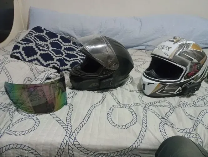 2 Capacete ASK + Axxis