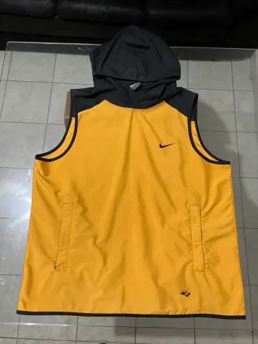 Colete Esportivo Nike