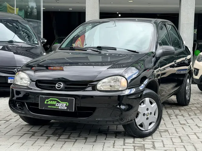 Chevrolet Corsa SED Class.spirit 1.0/1.0 Flexpower (álcool) 2005