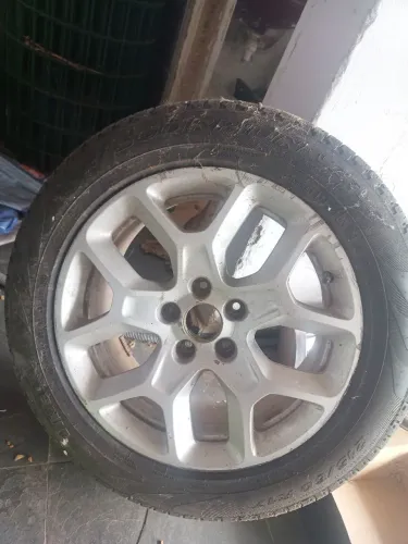 Vendo ou troco roda Renegade