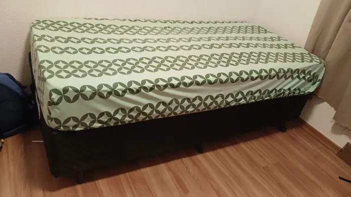 Cama de solteiro