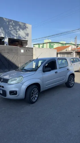 Fiat Uno Attractive 1.0 EVO Fire Flex 8V 5P 2016