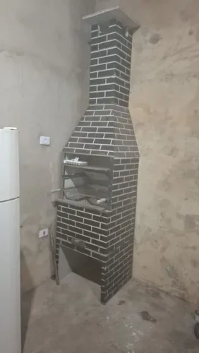 Vendo uma churrasqueira nunca usadamotivo da venda mudei d casa pra um apartamento e nao