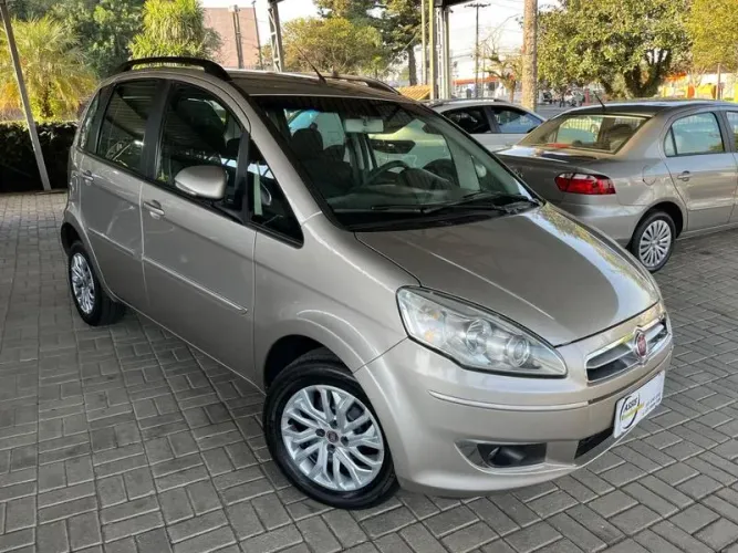 Fiat Idea Attractive 1.4 Fire Flex 8V 5P 2015