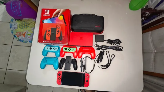 Nintendo Switch Oled Edição do Mario Destravado