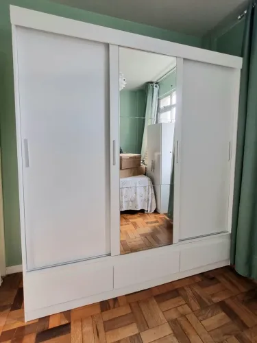 Lindo Roupeiro De Casal (ENTREGO E MONTO)
