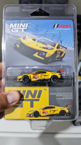 Chevrolet Corvette Z06 GT3 R minigt imsa