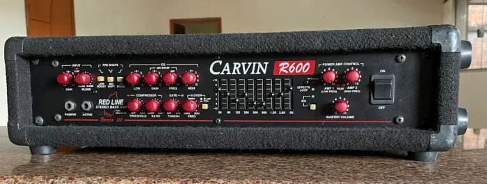 CARVIN RED LINE R600