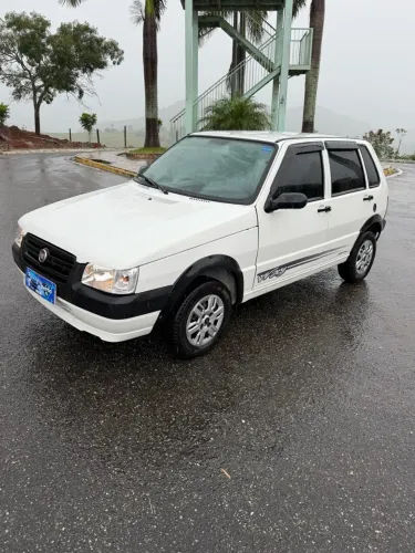 Fiat Uno Mille 1.0 Fire/ F.flex/ Economy 4P 2011