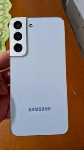Samsung s22
