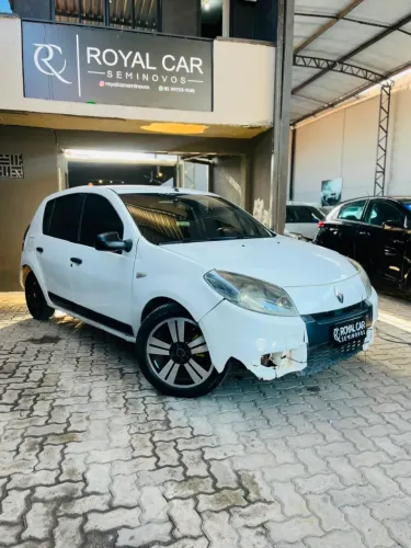Renault Sandero Authentique Hi-flex 1.0 16V 5P 2014